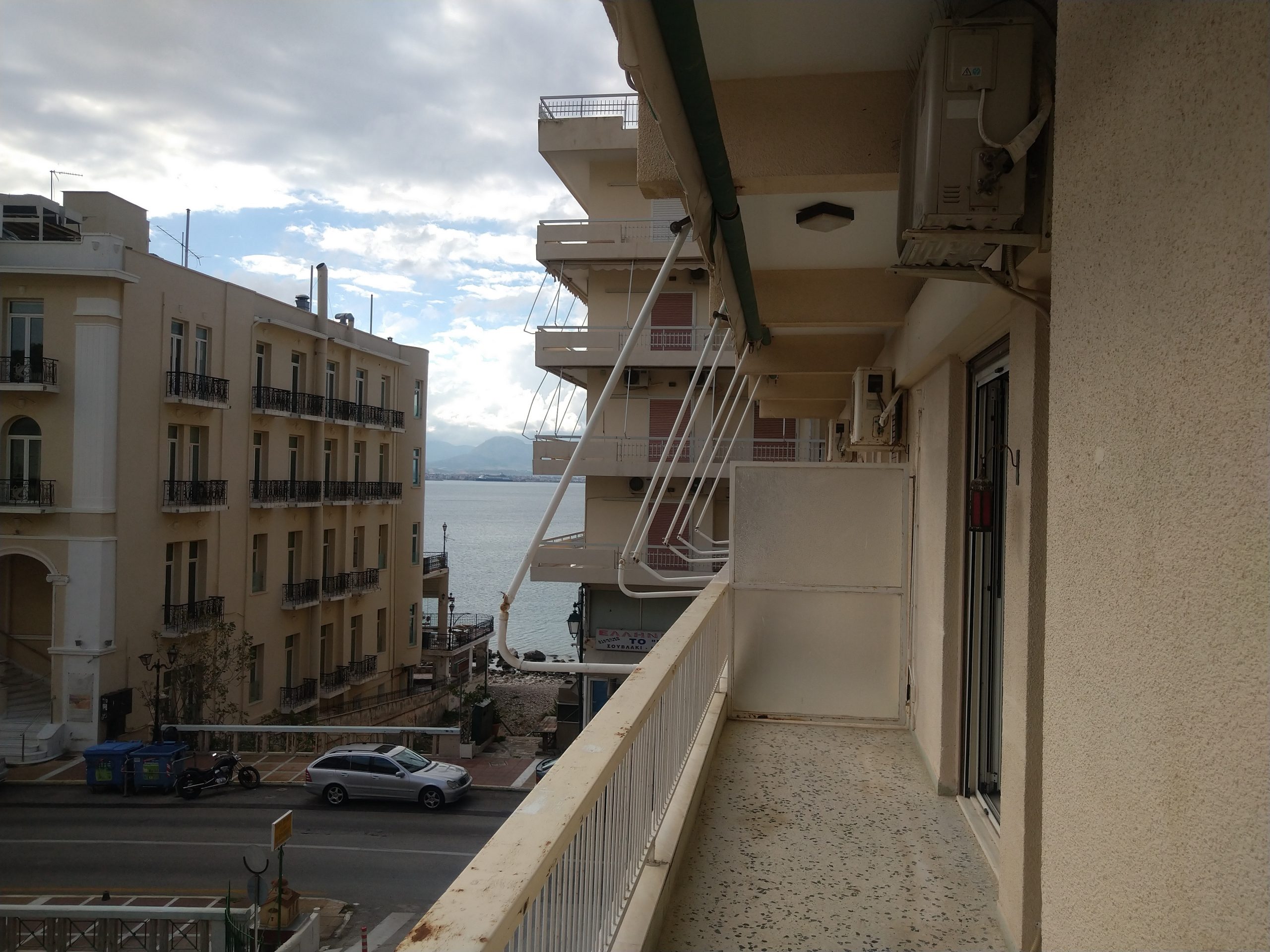 Loutraki SPA Apartment balkony