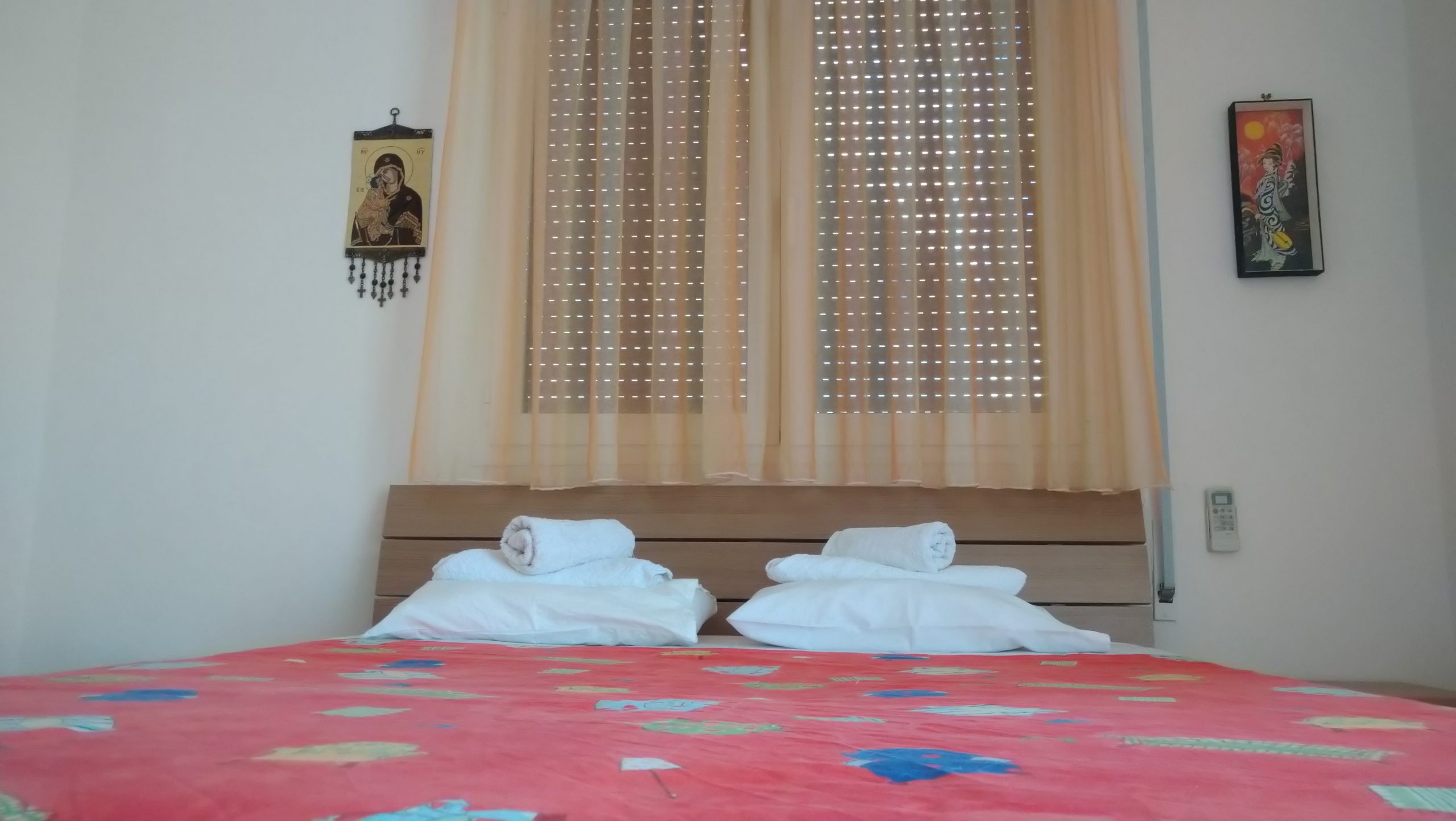 Loutraki SPA Apartment bedroom