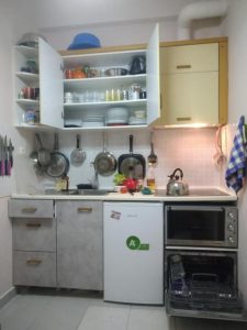 Loutraki SPA Apartment kitchen