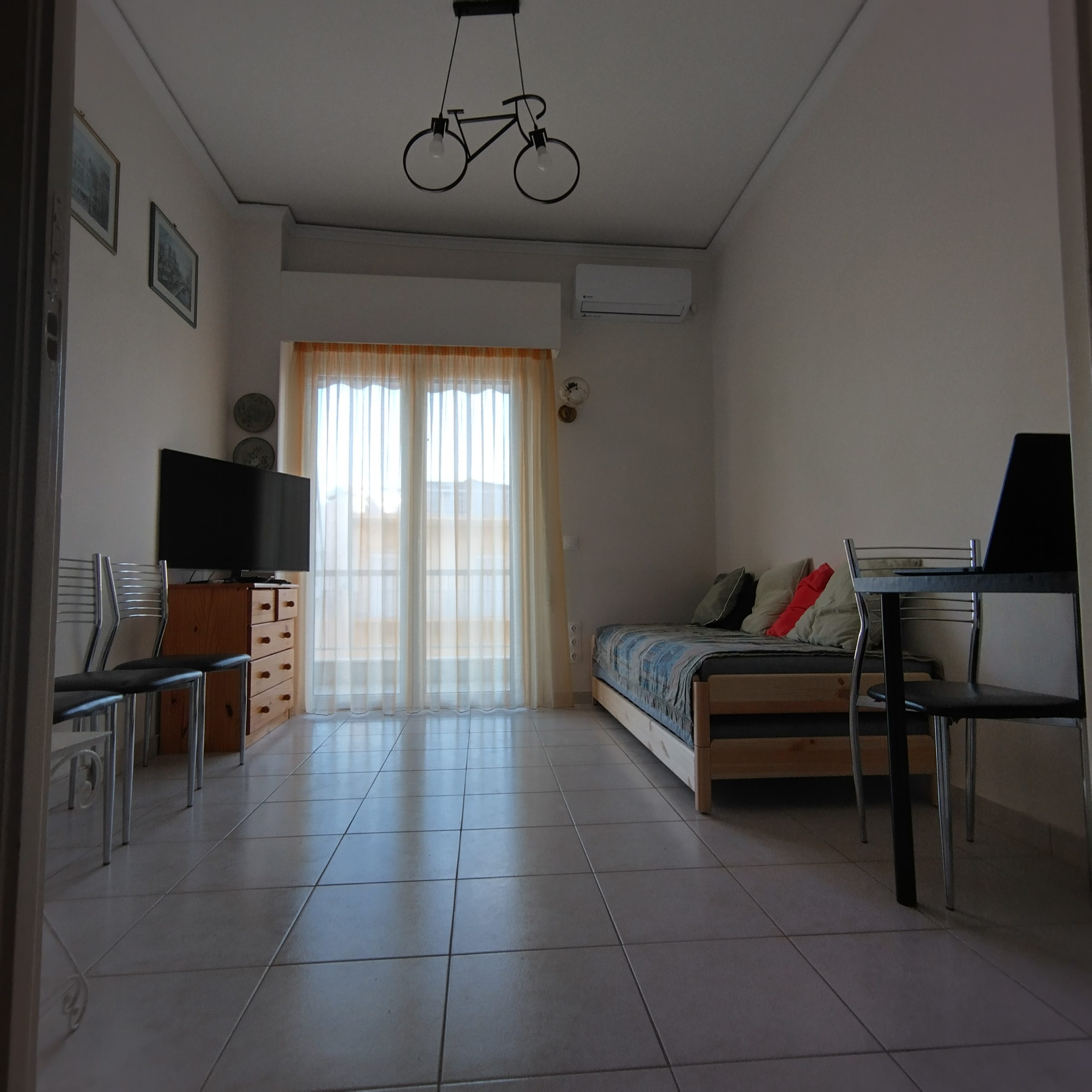 Loutraki SPA Apartment living/bed room