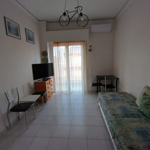 Loutraki SPA Apartment living/bed room